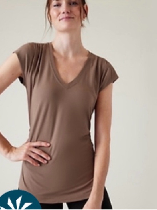 Athleta Tops - NWT Athleta Outbound V-neck Ruched T-shirt "Power of She" Rustic Beige (S)